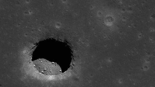 洞里的月亮,探寻自然奇观与诗意人生